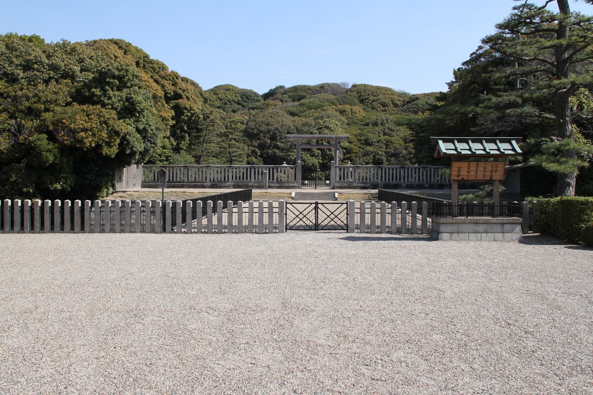 The prayer and observation area (Provided by Sakai City)